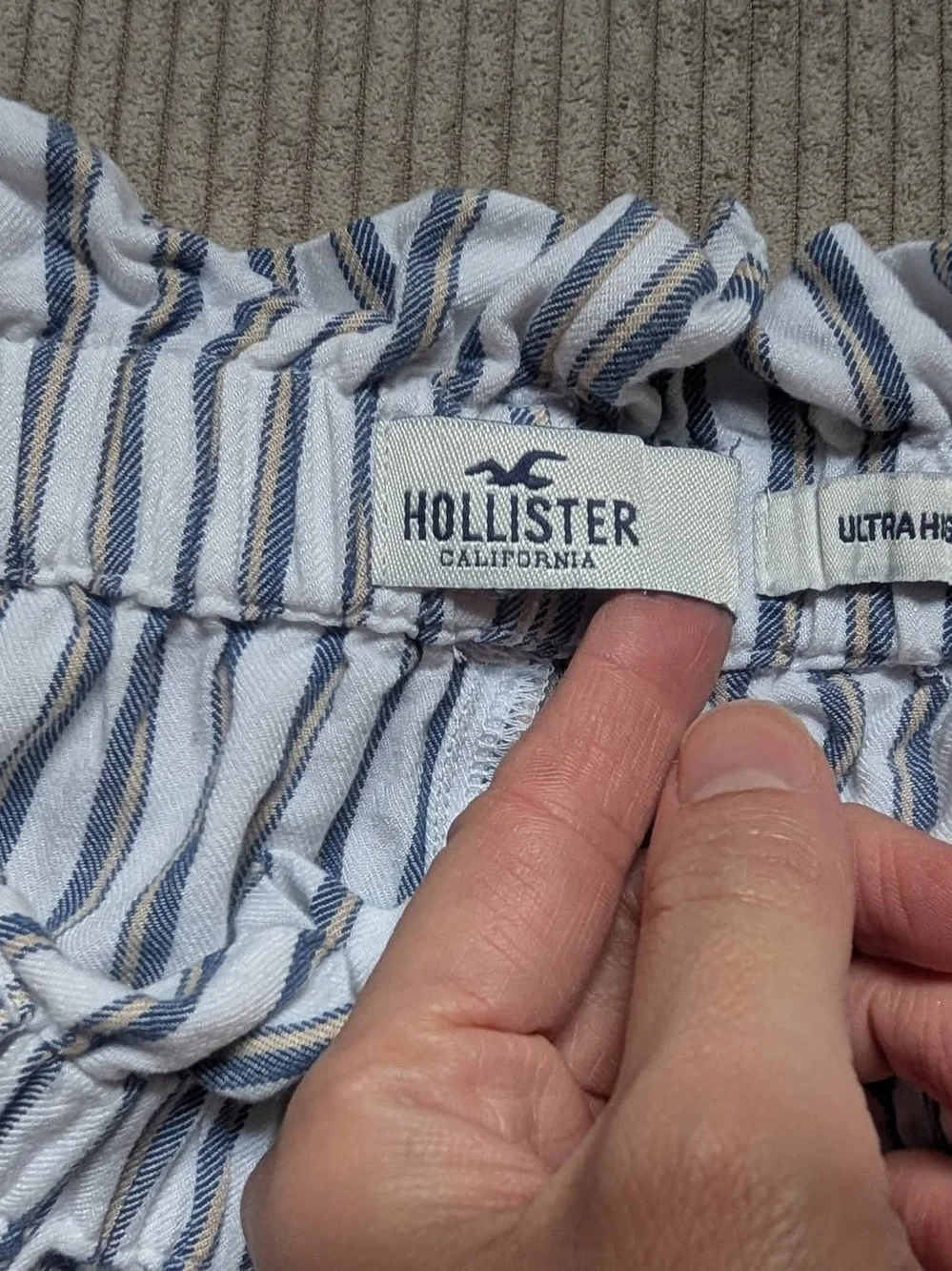 Hollister White and Blue Striped High-Waist Women’s Shorts
